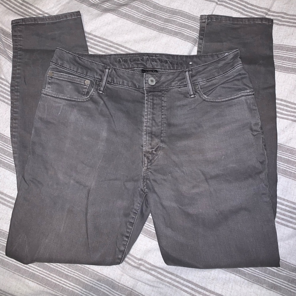 American Eagle Outfitters gray slim straight jean